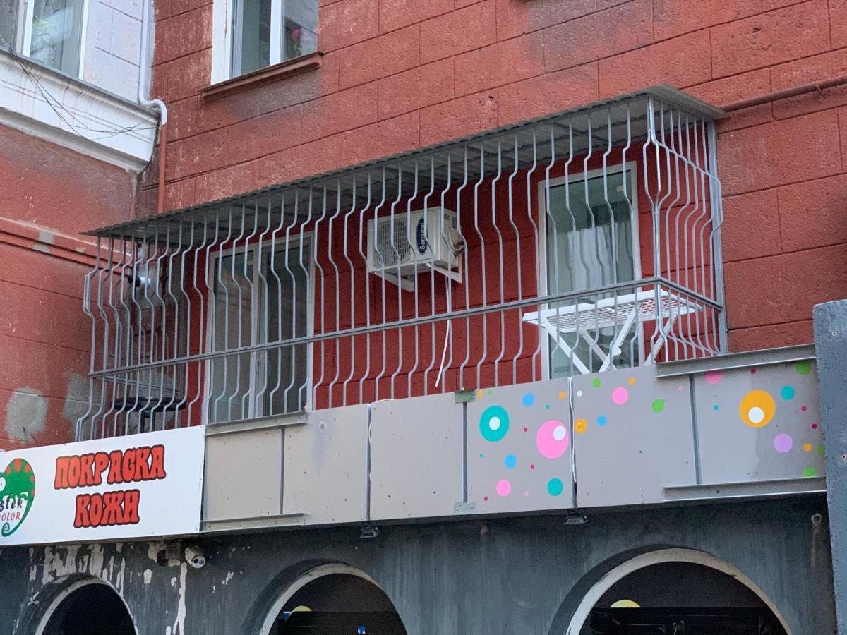 Студия-Люкс С Двумя Спальнями На Соборной Mykolajiv Exteriör bild