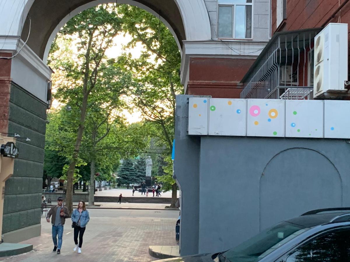 Студия-Люкс С Двумя Спальнями На Соборной Mykolajiv Exteriör bild